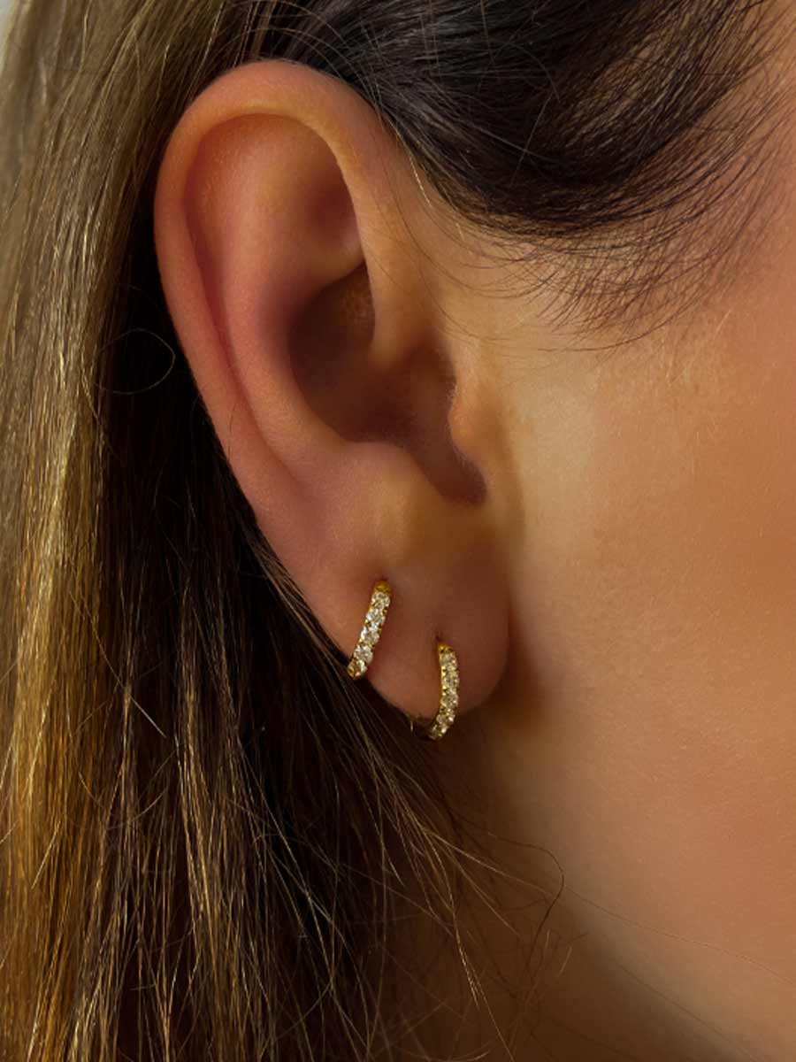 Aretes Argolla Chapados en Oro con Zirconias Brillantes