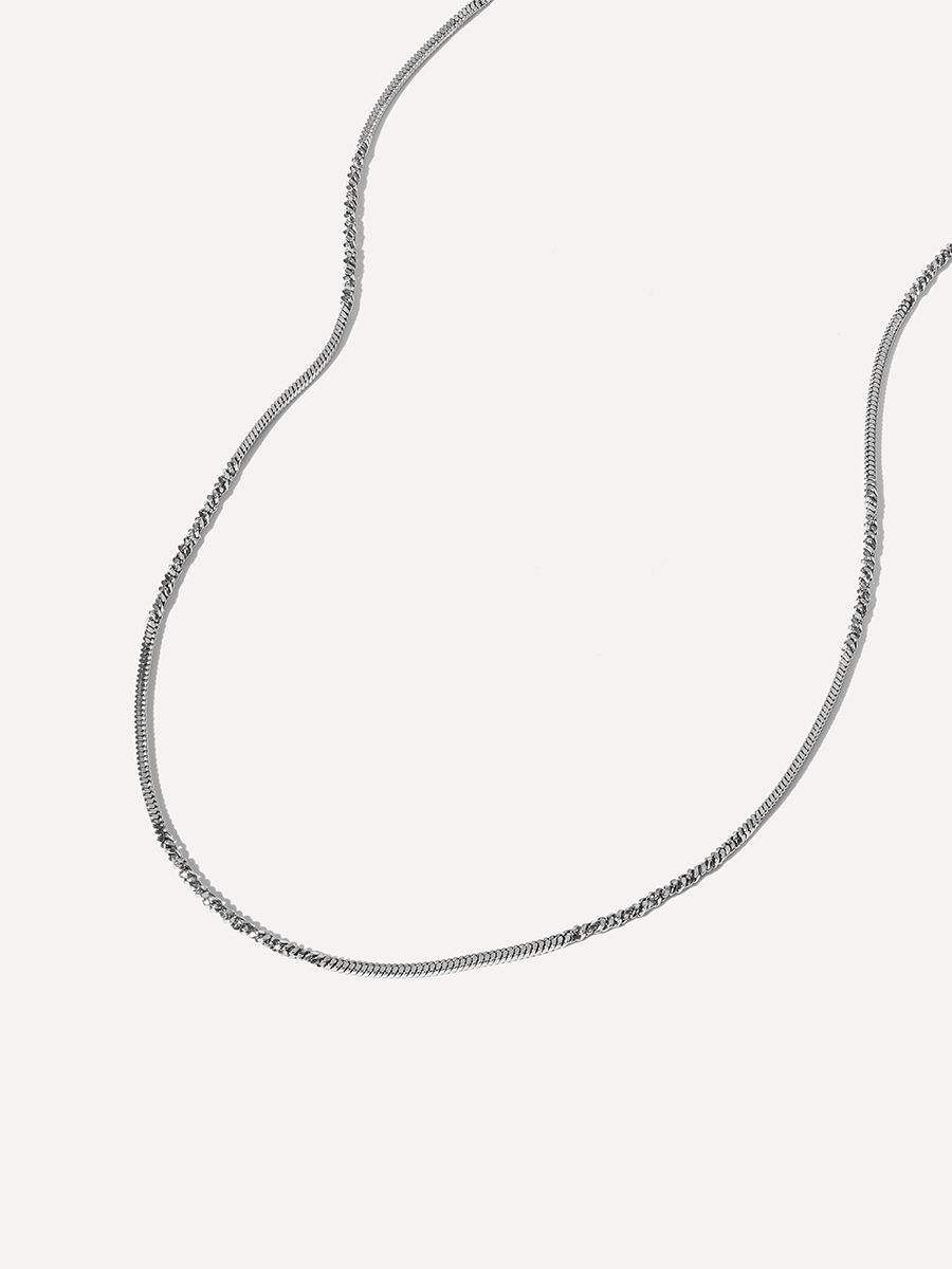 Cadena básica elegante